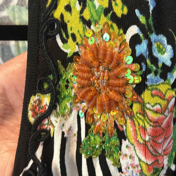 NEW PRICE!!! Beautiful multicolor, Alberto Malaki scoopneck sweater. - Picture 2 of 2